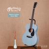 ۳ Martin Custom Sonic Blue